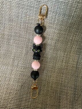 Black & Pink Cat Beaded Phone Strap with Gold Clips